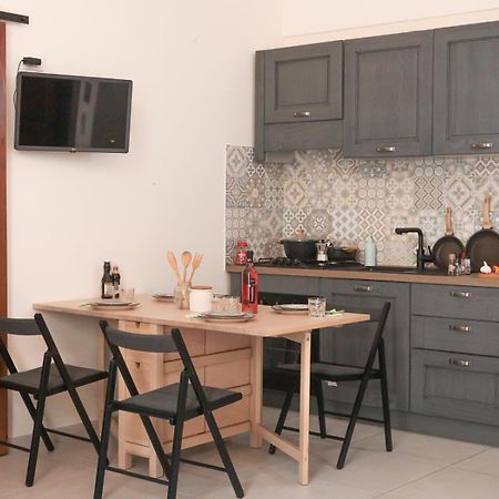-Casa Trevisone- Hotel Salerno Luaran gambar